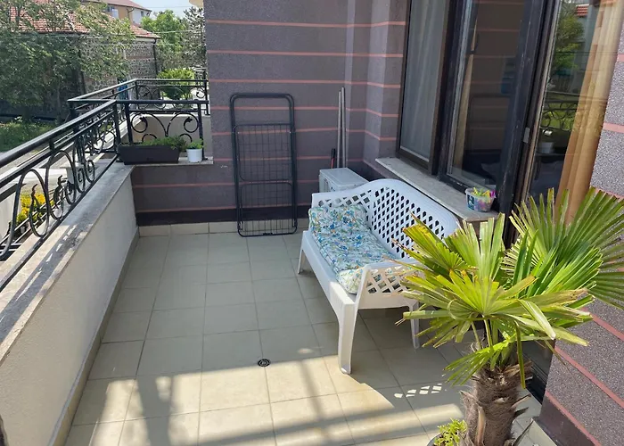 велека бийч Синеморец