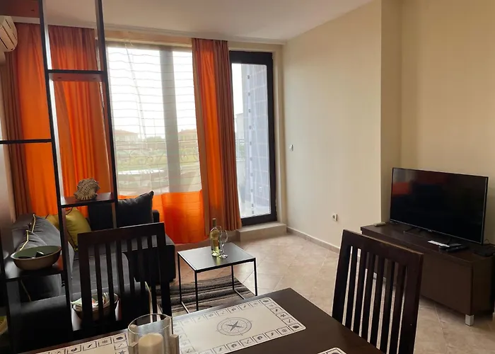 велека бийч Синеморец